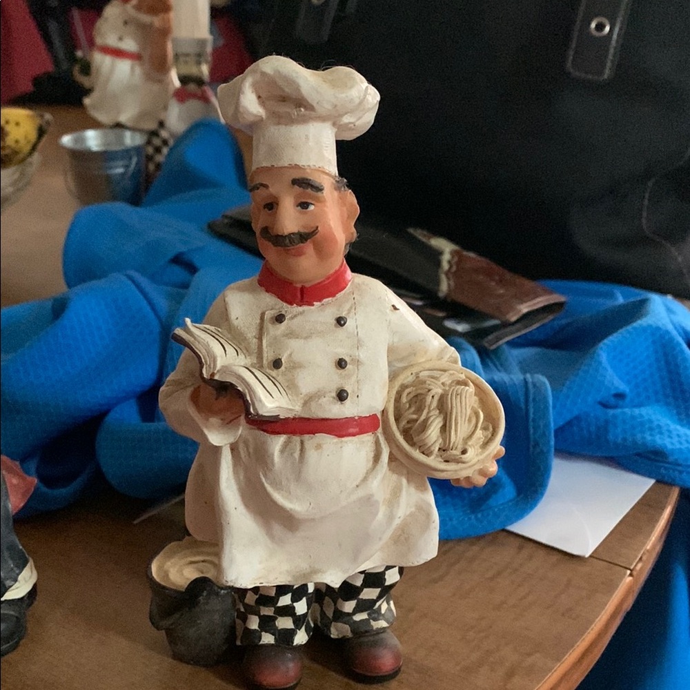 Charming Chef Figurine - White and Red